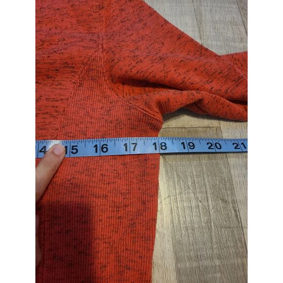 Silverwear medium womens vneck static orange hooded sweater - Picture 6 of 8